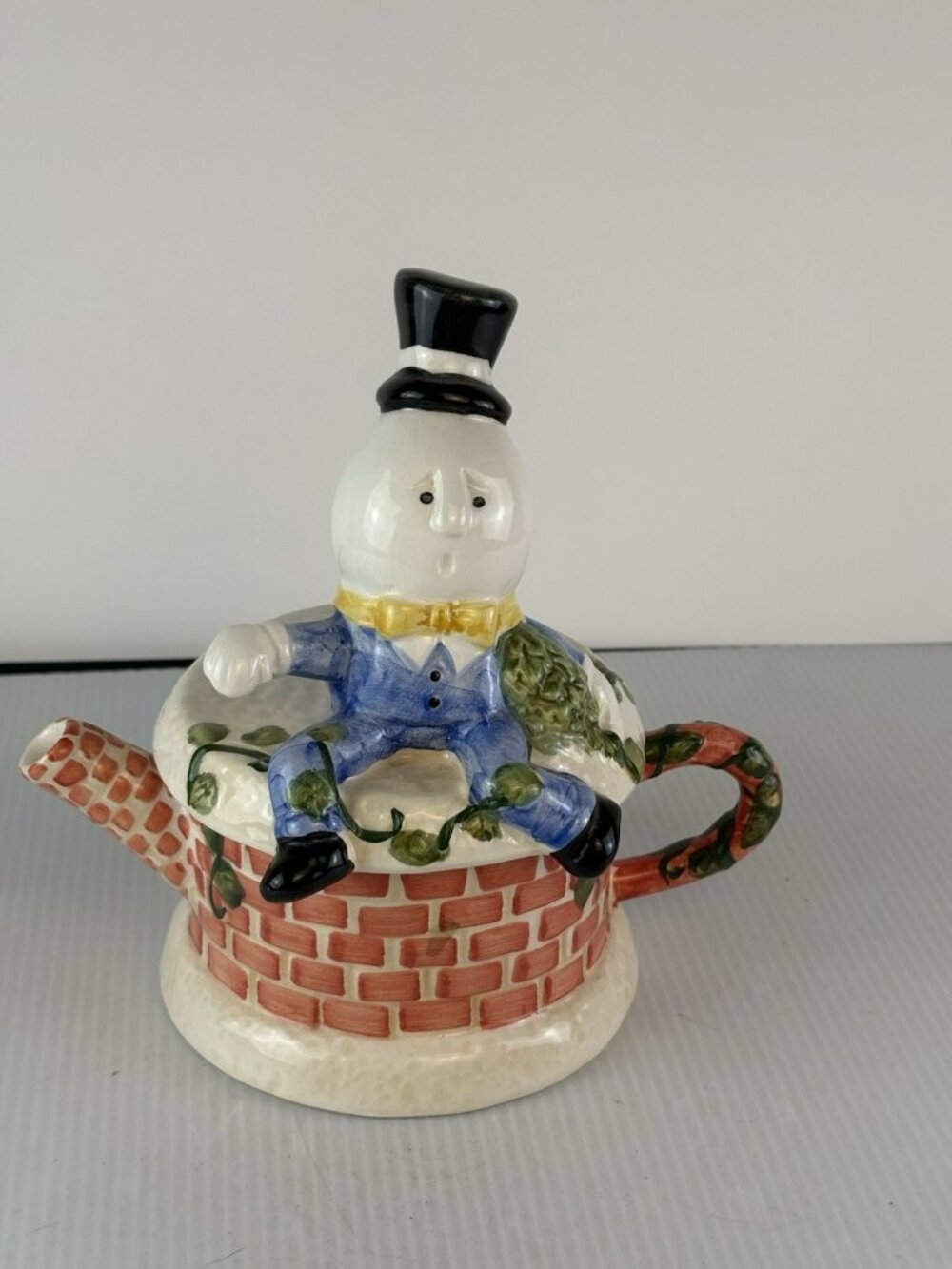 Vintage Humpty Dumpty Decorative Ceramic Teapot 7.25" for Design Pac